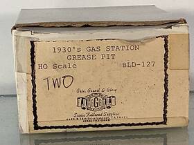 Bld-127 Guts Gravel & Glory And Ho Kit 1930 Gas Station Grease Pits - 2