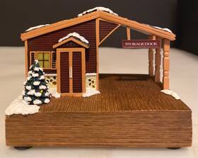14-00217-015 Hawthorne Village Inch Storage Dock Train Station Railroad Acc. Lighted