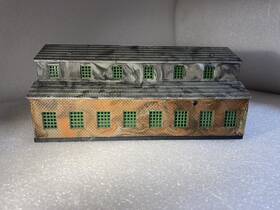472e911r4-1 Heljan N Scale Large Workshop/machine Shop