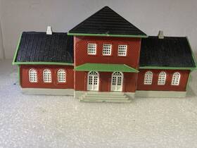 609e664r5-1 Heljan N Scale Library/school Building