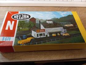 B-670 Heljan N Scale. Co Op Building Kit. Unbuilt In Box. Free Shipping B-670 Heljan N Scale. Co Op Building Kit. Unbuilt In Box. Free Shipping
