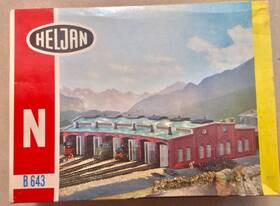 B643 Heljan N Scale Roundhouse 6 Tracks Plastic Model Kit Complete Without Pen Box