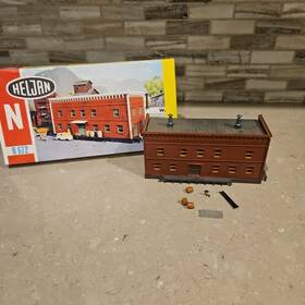 B672 Heljan N Scale Furniture Factory Built/painted With Original Box Read