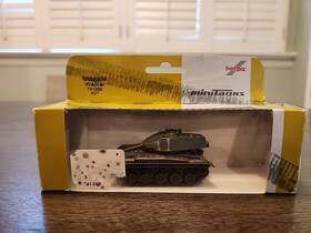 Herpa 013150741262 Ho Scale M41 Walker Bulldog Nato Light Tank - Olive Drab Minitanks #207
