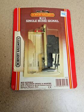 R171 Hornby Tri-ang Single Home Signal R171 Hornby Tri-ang Single Home Signal
