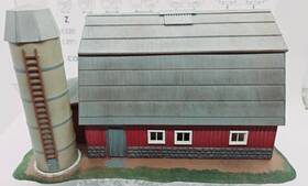 Ihc 051108008122 812 Ho Barn With Silo Building Kit Built
