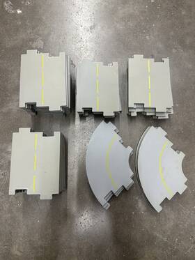 Ihc 051108009105 Ho 1/87 Scale 910 Road Sections Lot Of 10 Curve And 50 Straight Used