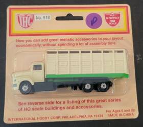 Ihc 051108009181 918 Ho Livestock Transporter Truck Ihc 051108009181 918 Ho Livestock Transporter Truck