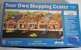 100-46 Ihc Ho Dinos Pizza Parlor From Your Own Shopping Center Series Open Box