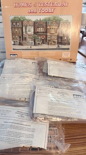 100-83 Ihc Homes Of Yesterday And Today Ho Scale Inch Brownstone Mansions Series 5