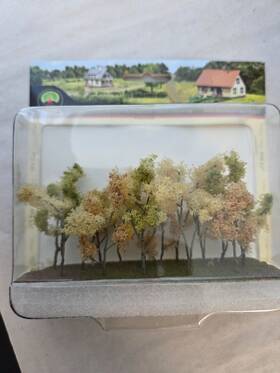 95625 Jt&t Products Jtt Scenery N 2-2.5 Inch Beige Green Woods Edge Trees Pack Of 15