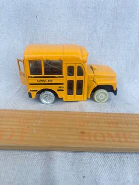 25500 K-line O Scale Short School Bus Free Shipping