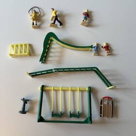 K-42308 K-line Action School Figures And Playground - O Scale Incomplete