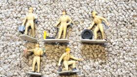 K-42310 K-line Service Station Figures O Scale Lot Of 5