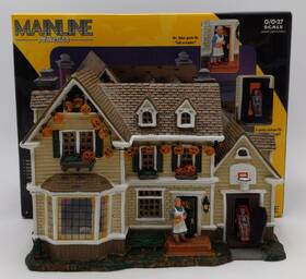 K42432 K-line Halloween Spookiest House On The Block Ex/box