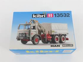 3-axle Kibri 13532 Ho 1/87 Scale Man Heavy-duty Tractor With Crane Kit