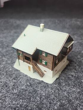 6882 Kibri Kit Black Forest House Z 1 220 Scale Fully Assembled W. Germany