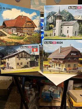 8024 Kibri Ho Scale Buildings Lot Of 4 Dairy Alpine Lodge Church House