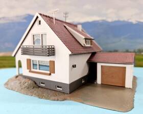 8084 Kibri Rare Ho Scale Built Model - 1968 Single-family House With Garage #8084