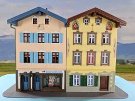 8086 Kibri Ho Scale Built Models - 3-story City Houses With Front And Back Shops- #8086