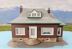 8090 Kibri Rare Ho Scale Built Model - 1968 Red Brick European House With Dormer #8090