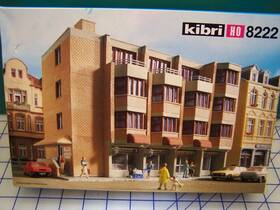8222 Kibri Apartment Building Store Kit Ho Scale Unused Open Box