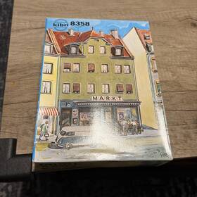 B-8358 Kibri H0 Bausatz Stadthaus Kit Markt Supermarkt In Box Plastic