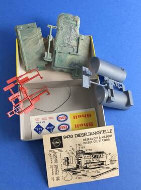 B-9430 Kibri B9430 Ho Scale Diesel Fuel Oil Station Plastic Model Kit Intact C-7