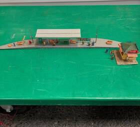 H731 Kibri H730 Ho Station Platform And Kiosk With Figures 1 87 Model Rr 014