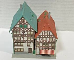 Z6292 Kibri Vintage Old Town Half Timbered House Built Up Z Scale 1 220