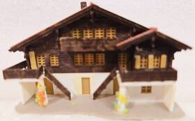 Z6603 Kibri Alpine Building House Built Up Z Scale 1 220