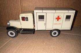 1924 Kovap 594988006069 Hawkey Type B Ambulance Tin Toy 1 32