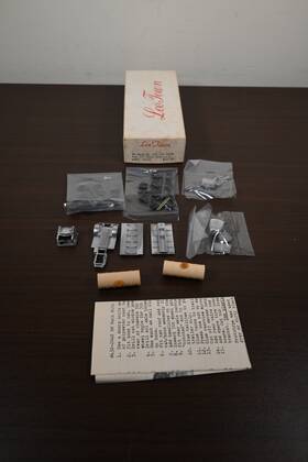 432-2048 Lee Town Bm Tractor With 2 12ft Tank Trailers Metal Kit