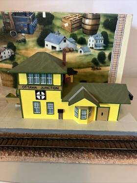 Lefton 093501016298 Railroad Depots Ottawa Junction Ho Scale No 01629 1994 With Box Vintage
