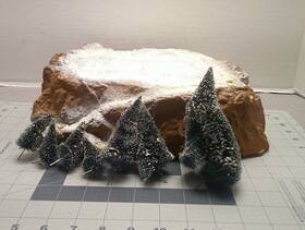 81015 Lemax 81013 Village Landscape Display Platform With 7 Trees # 1998 Vintage