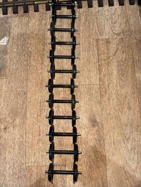 4675 Lgb 12 G Scale Plastic Wheels Metal Shaft 4675 Lgb 12 G Scale Plastic Wheels Metal Shaft