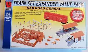 1743 Life-like Lot Trains Set Expander Value Pack - Railroad Corral #1743