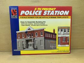 7481-police Life-like 7481 Trains Station - N Scale Building Kit Partly Built/as-is