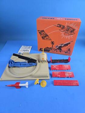 0847-110 Lionel Boxed Ho #0470 Missile Launching Platform With Exploding Car