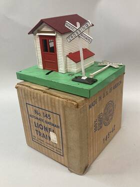 12b98 Lionel Trains Model Automatic Gateman No. 145 With Original Box