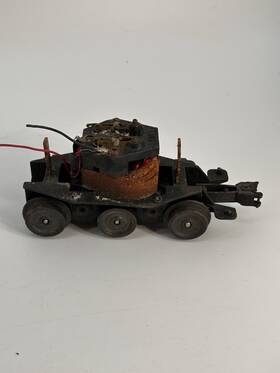 Lionel 18222-572 Vintage Motor Powered Truck Vertical
