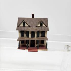 1956100 Lionel Haunted House Building Scenery Landscape Assembled