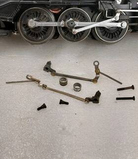 226e-8 Lionel Valve Gear Assembly For 675 335 2026 2035