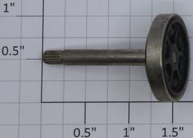 2332-133 Lionel Plain Center Wheel Axle 10