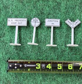 309-2 Lionel Model Train Yard Signs W Base Rr Keep Out Junction Limit Plastic