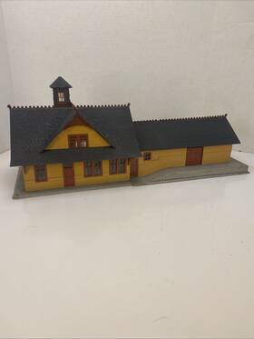6-83440 Lionel 32997 Vtg O Gauge Large Train Station Pola Germany 23 Inch L X 8.25 #2