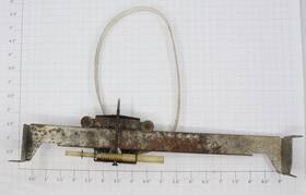334-16-1x Lionel Carriage And Pulley Track- Damaged
