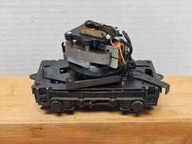 3360-52 Lionel Burro Crane Motor Chassis Assembly