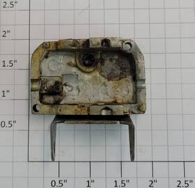 364m-11b Lionel Log Loader Motor Gear Box End Bearing Plate With Bracket