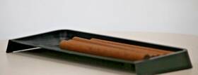 3659-1 Lionel O Gauge 160 Black Dump Bin Accessory With 5 Logs Great Condition